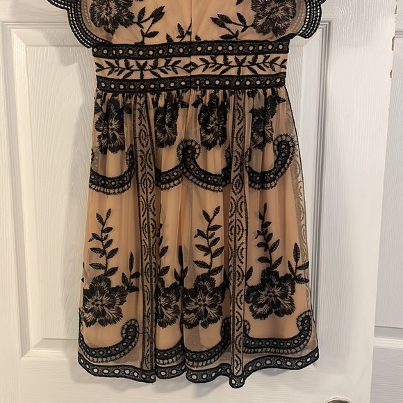 Altar’d State Dress - Picture 4 of 4